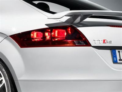 2009_audi_tt_rs2Brear_view_preview.jpg