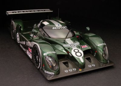 Bentley_Speed_8_Le_Mans_2003.jpg