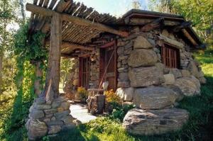 rock-cabin